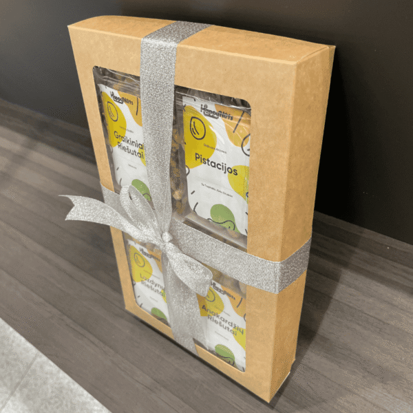 Šviežių Riešutų Dovanų Rinkinys